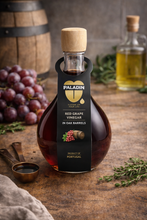 Load image into Gallery viewer, Paladin Red Grape Vinegar Aged in Oak Barrels 500ml – Portuguese Gourmet Vinegar
